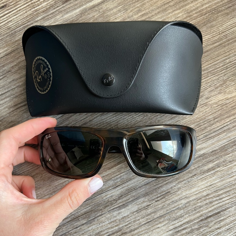 Ray bans unisex sunglasses